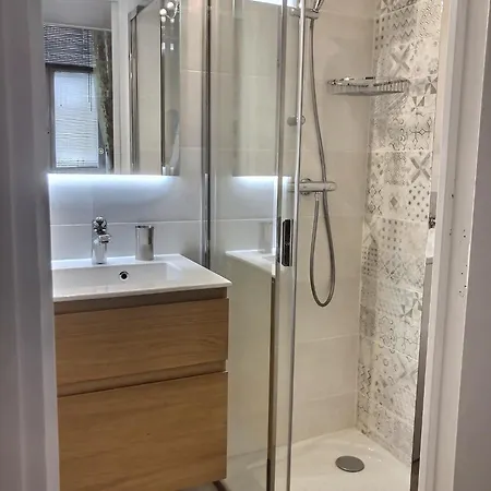 Le Saint Claude Apartment Paris