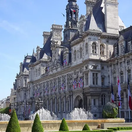 Le Saint Claude Parigi