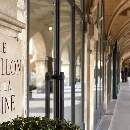 Le Saint Claude * Paris