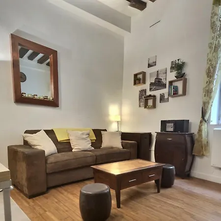 Le Saint Claude Apartment